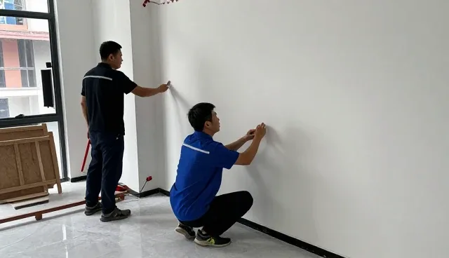 莱芜市鸿昌建筑装饰材料有限公司打造智能化旧房翻新服务方案